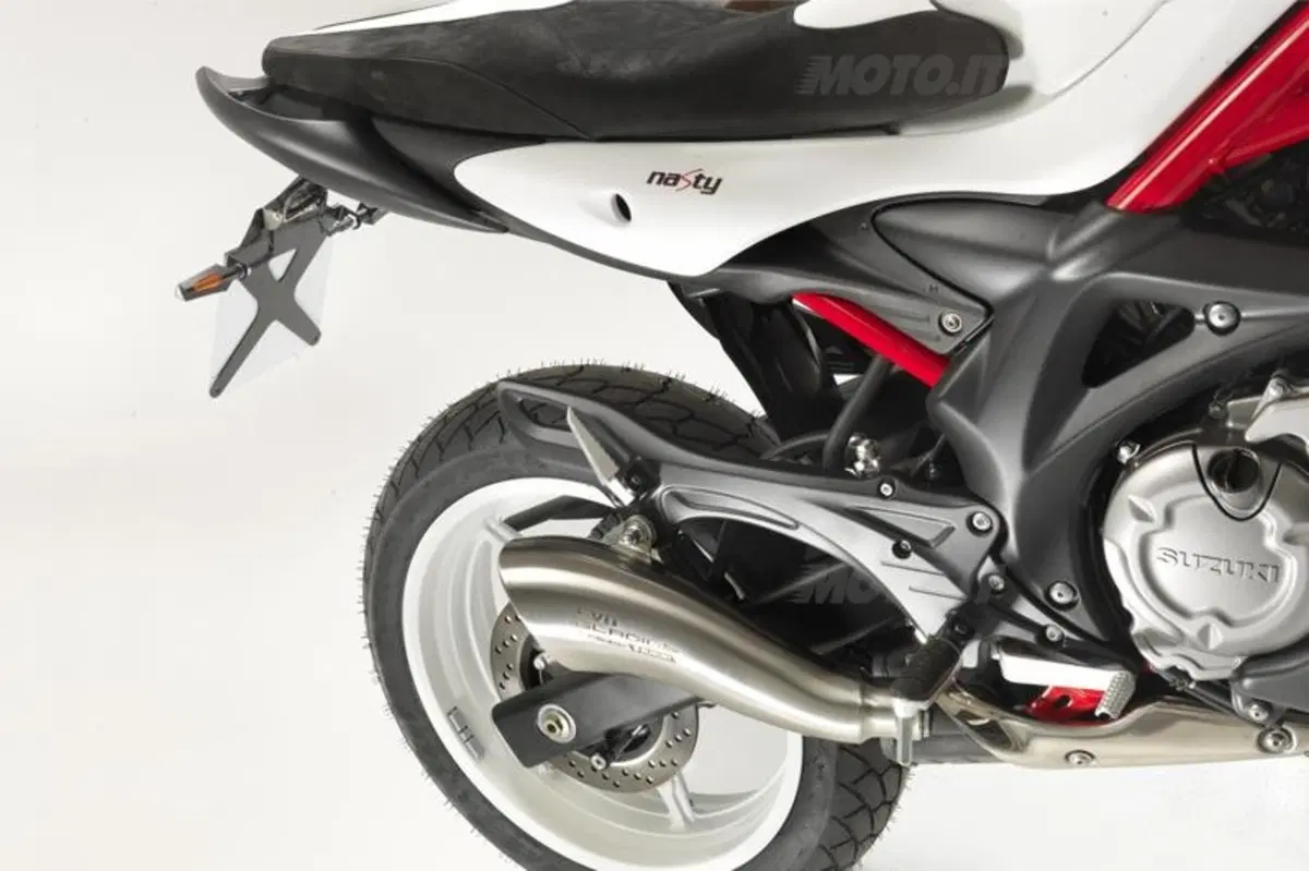 Special. La Suzuki Gladius diventa "NaSty" (5)