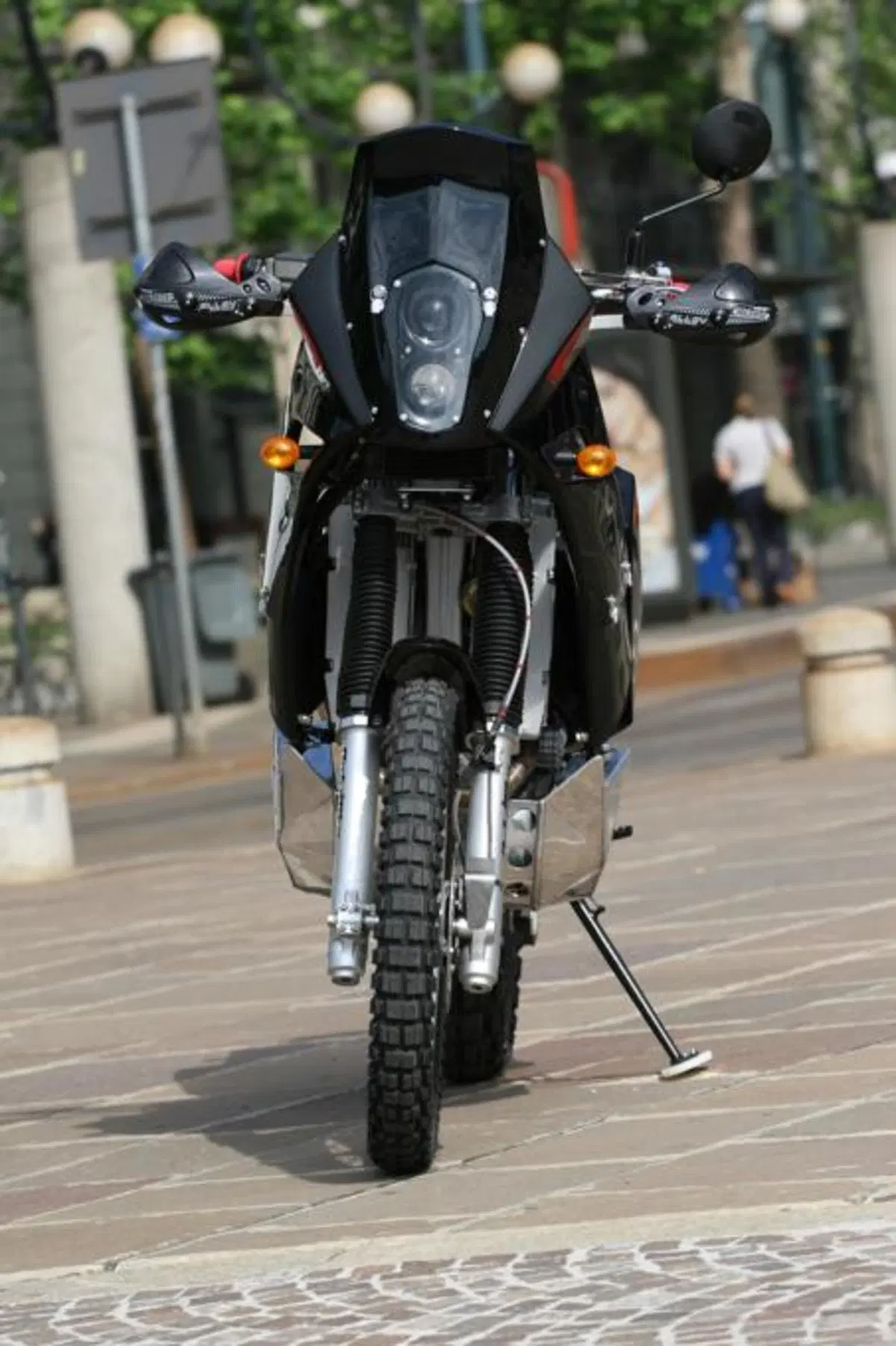 Honda XR 650 Only Bike (3)
