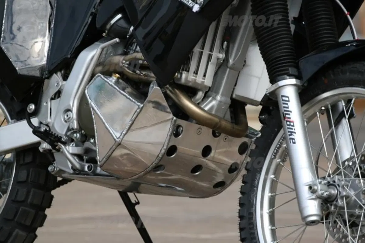 Honda XR 650 Only Bike (13)