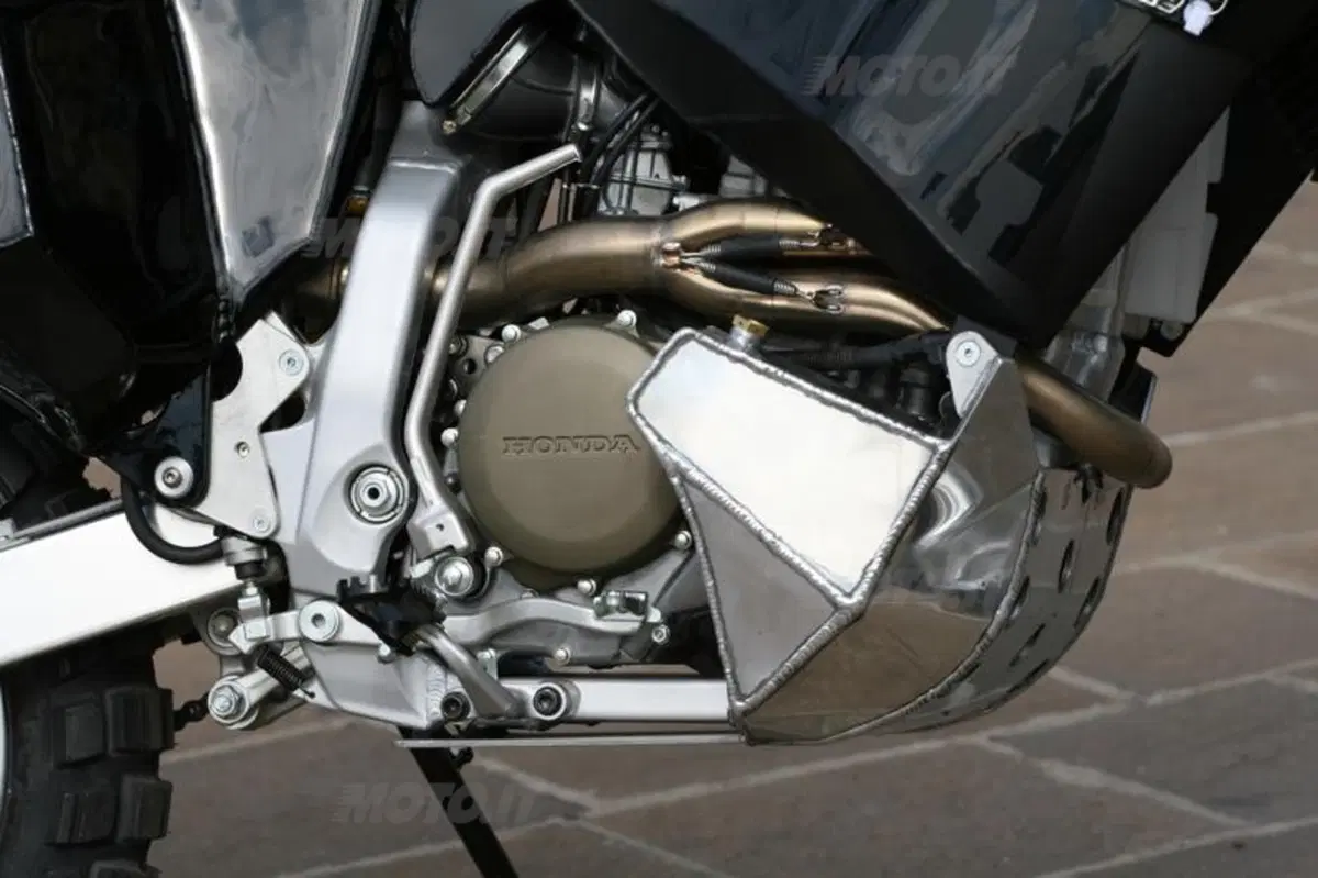 Honda XR 650 Only Bike (15)