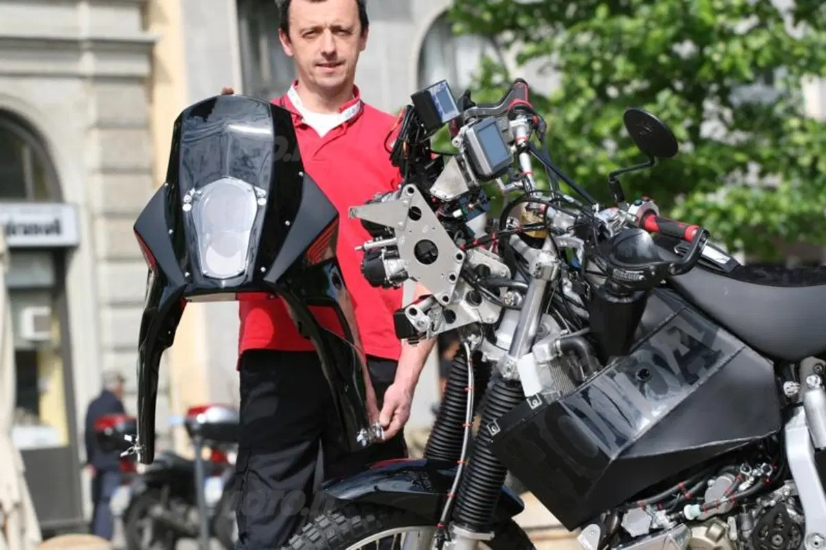 Honda XR 650 Only Bike (20)