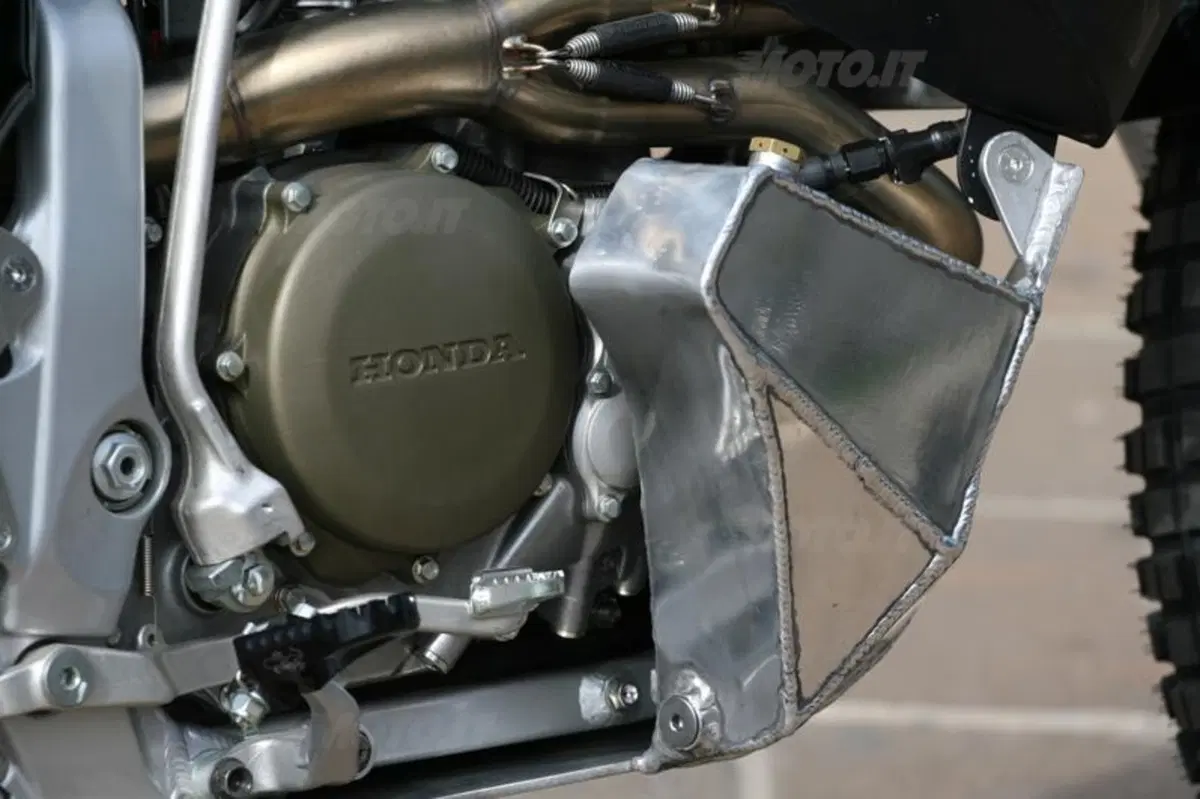 Honda XR 650 Only Bike (25)