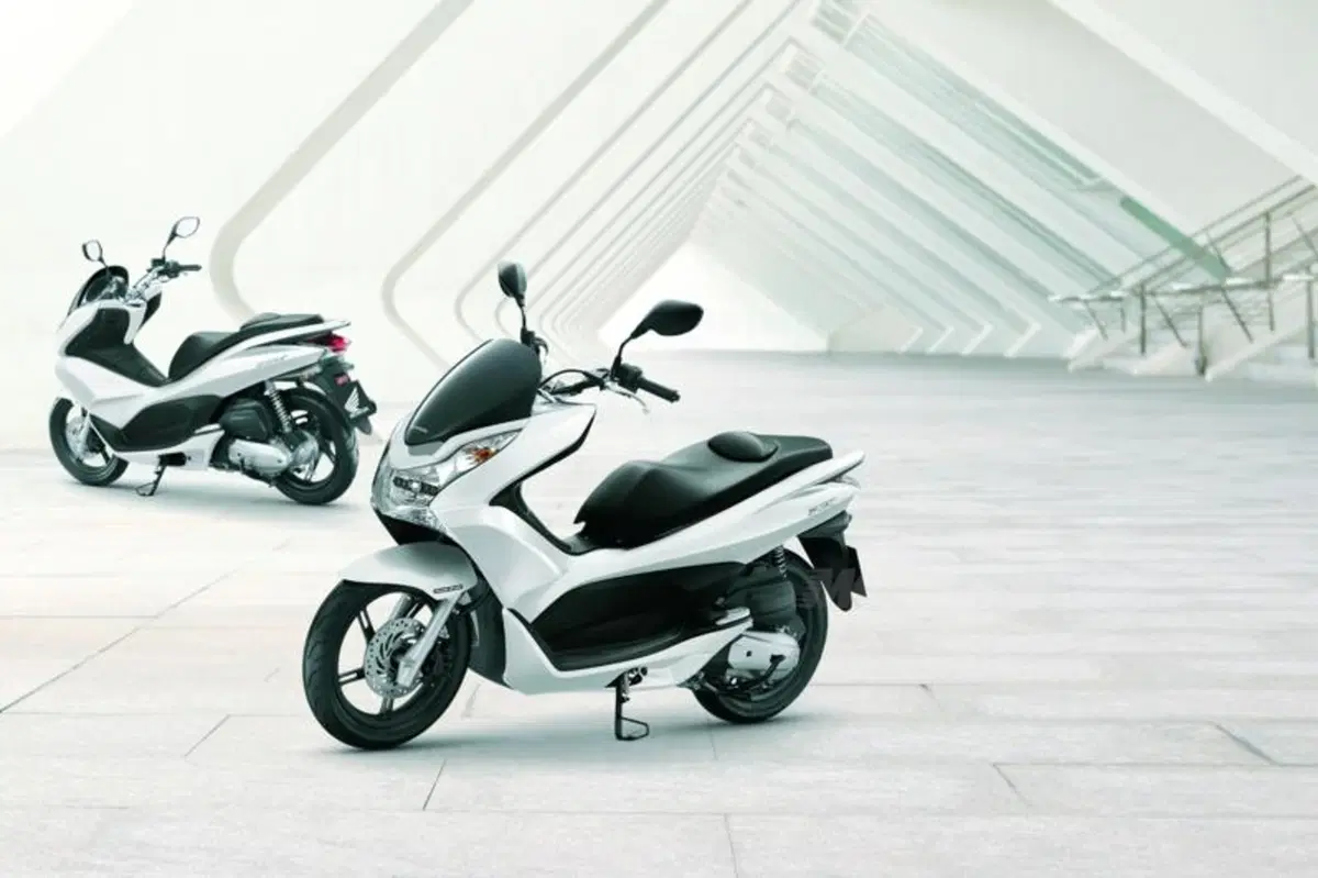 Honda PCX 125 2010 (3)