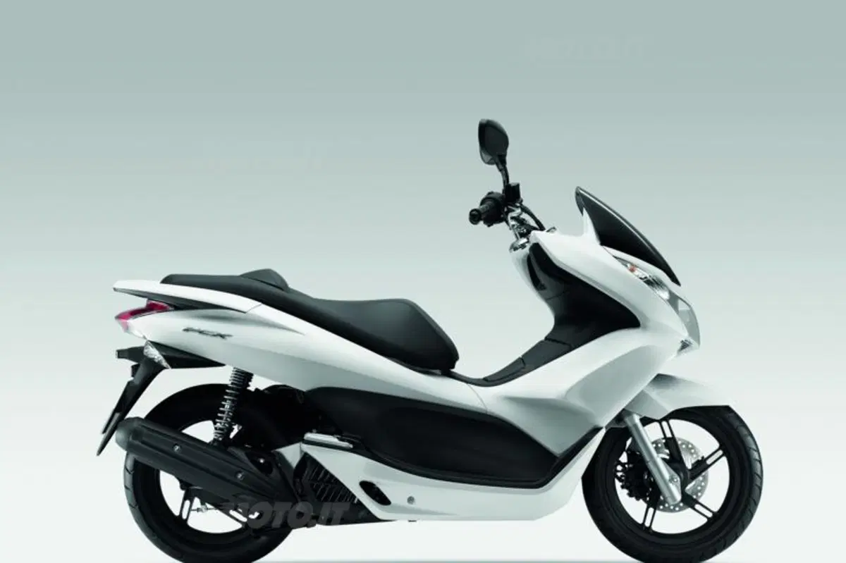 Honda PCX 125 2010 (15)