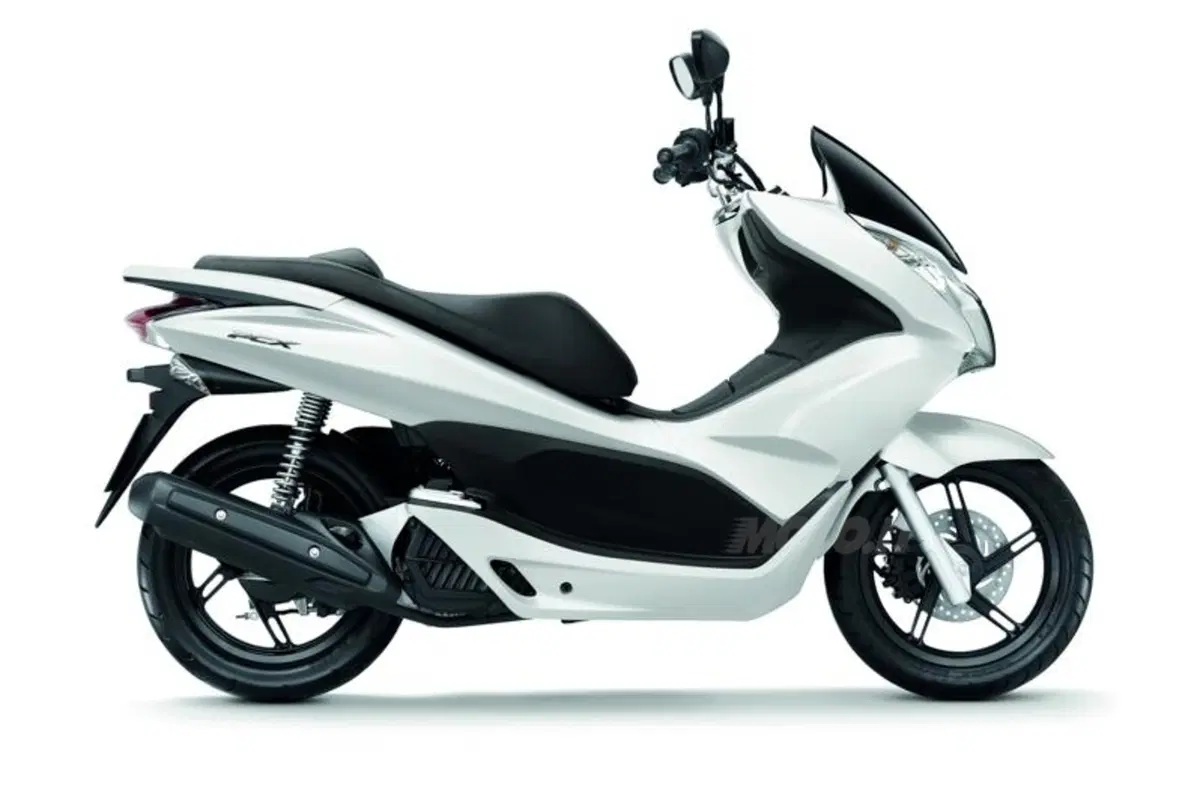 Honda PCX 125 2010 (16)