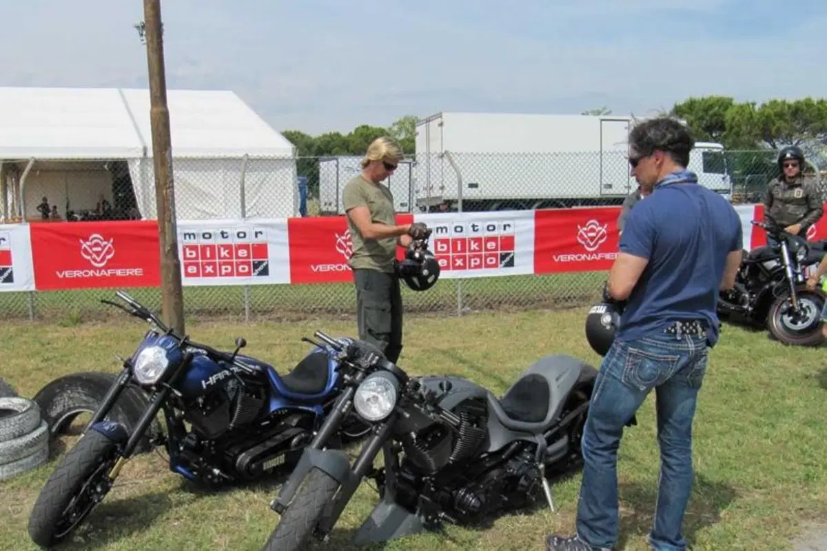 Al via Jesolo Bike Week. In mostra le più belle moto custom (2)