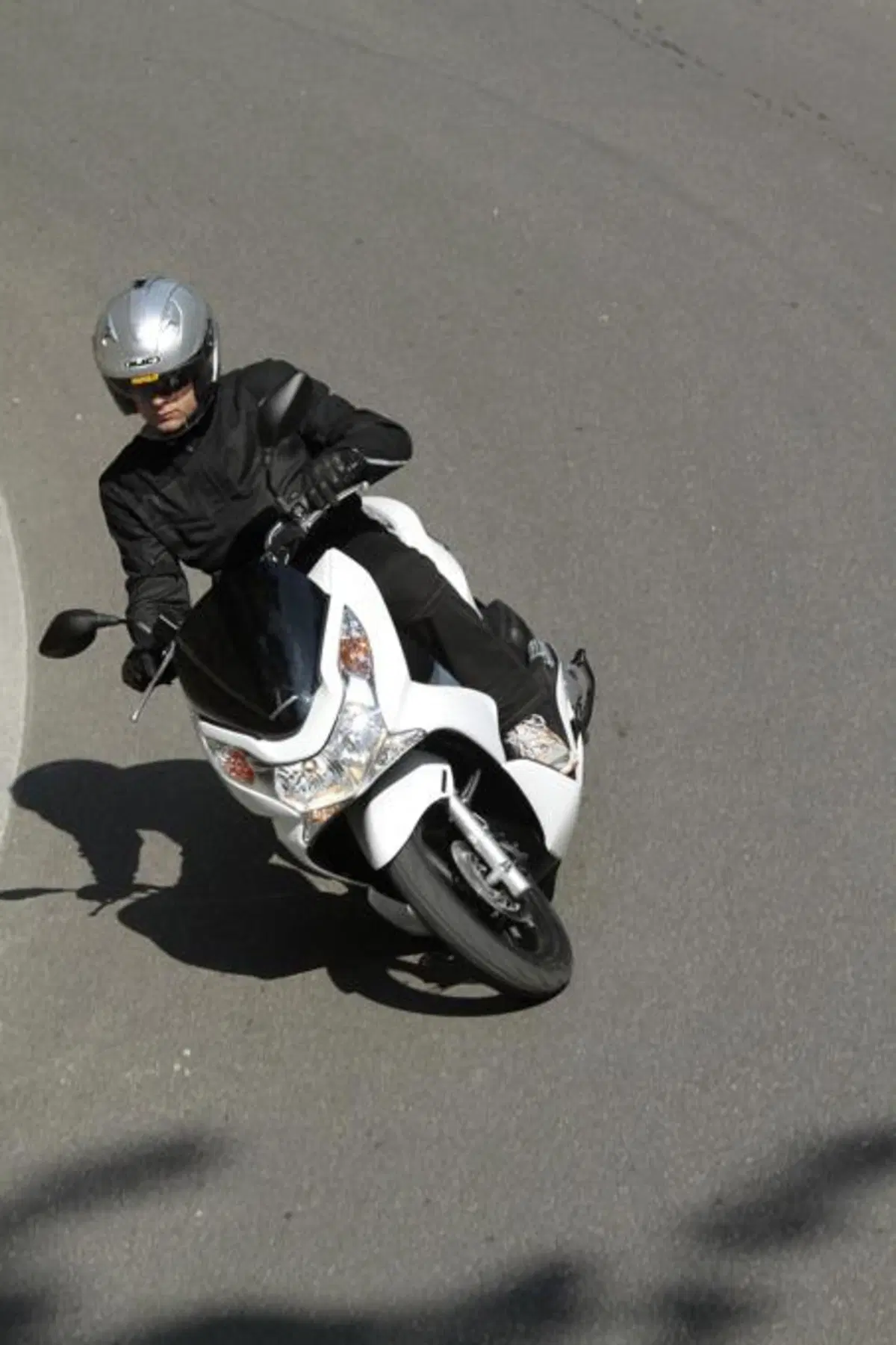 Honda PCX 125   (8)
