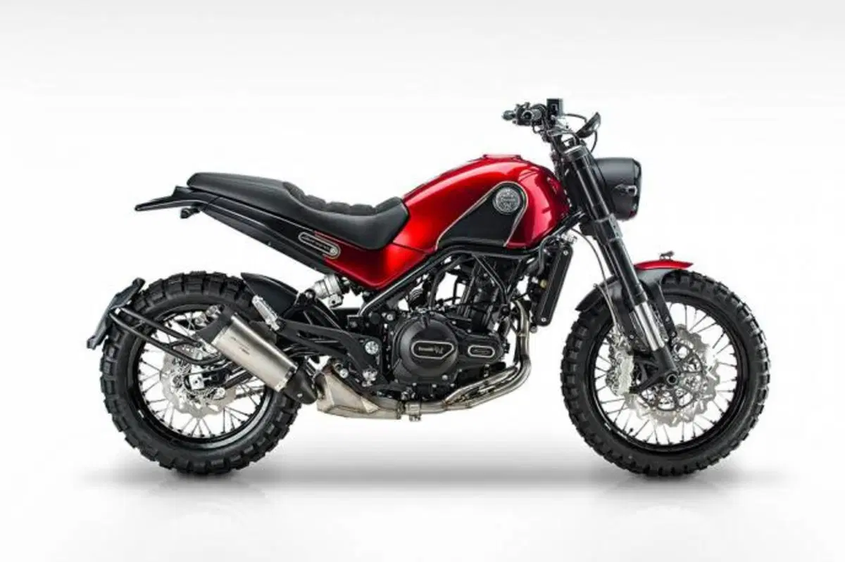 Benelli Leoncino 500 Trail (2021 - 26) (5)