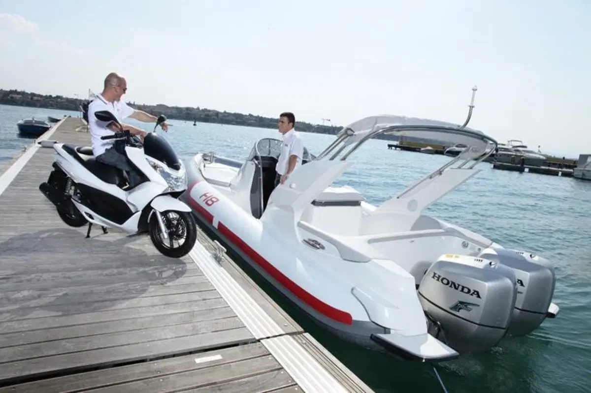 Honda PCX 125   (26)