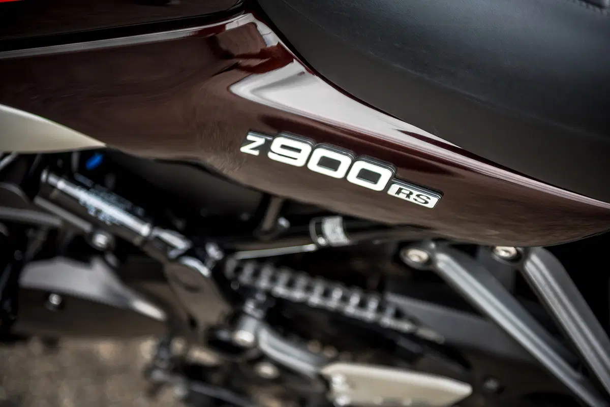 Kawasaki Z 900RS e Z 900RS CAFE: sfida in famiglia (2)