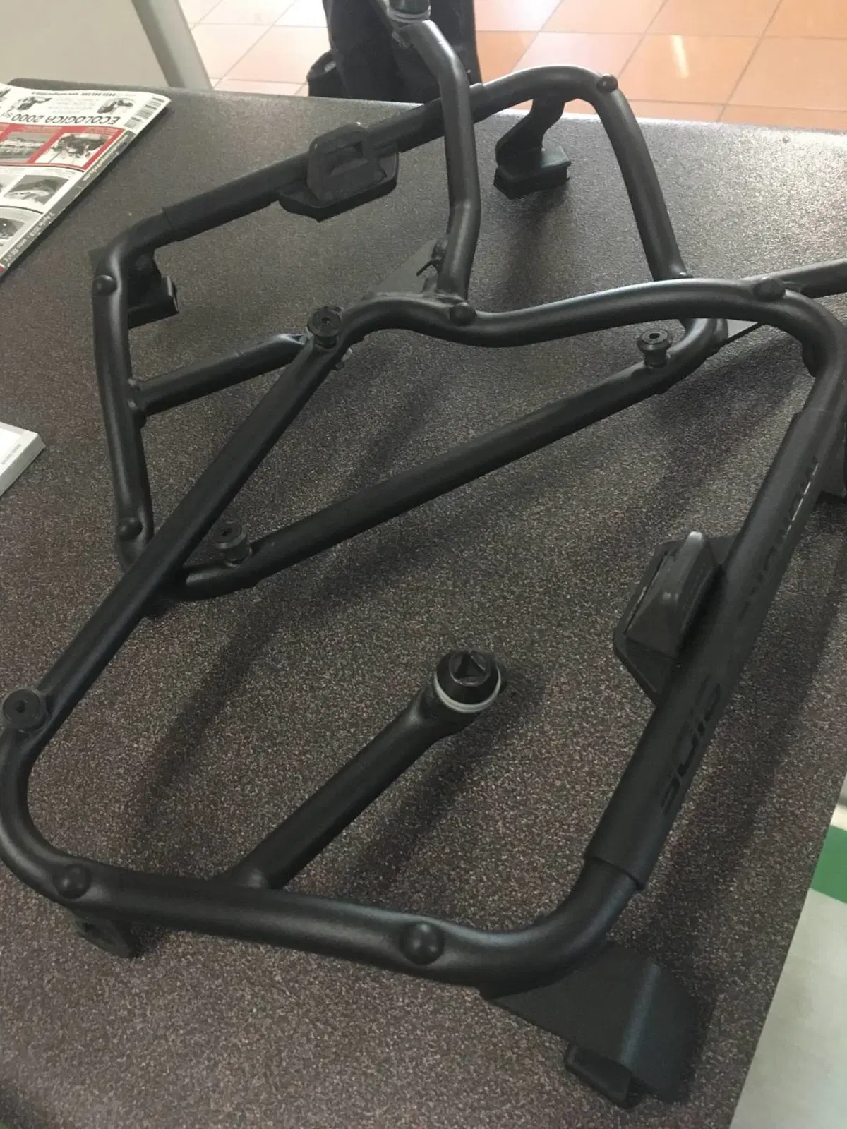 Staffe Laterali porta per Yamaha Tracer 900 MY '18 (3)