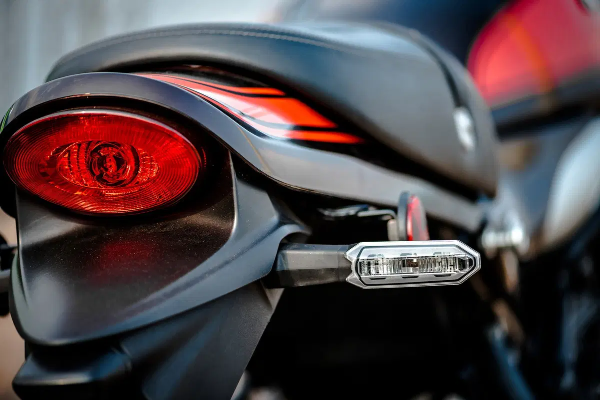 Kawasaki Z 900RS e Z 900RS CAFE: sfida in famiglia (17)