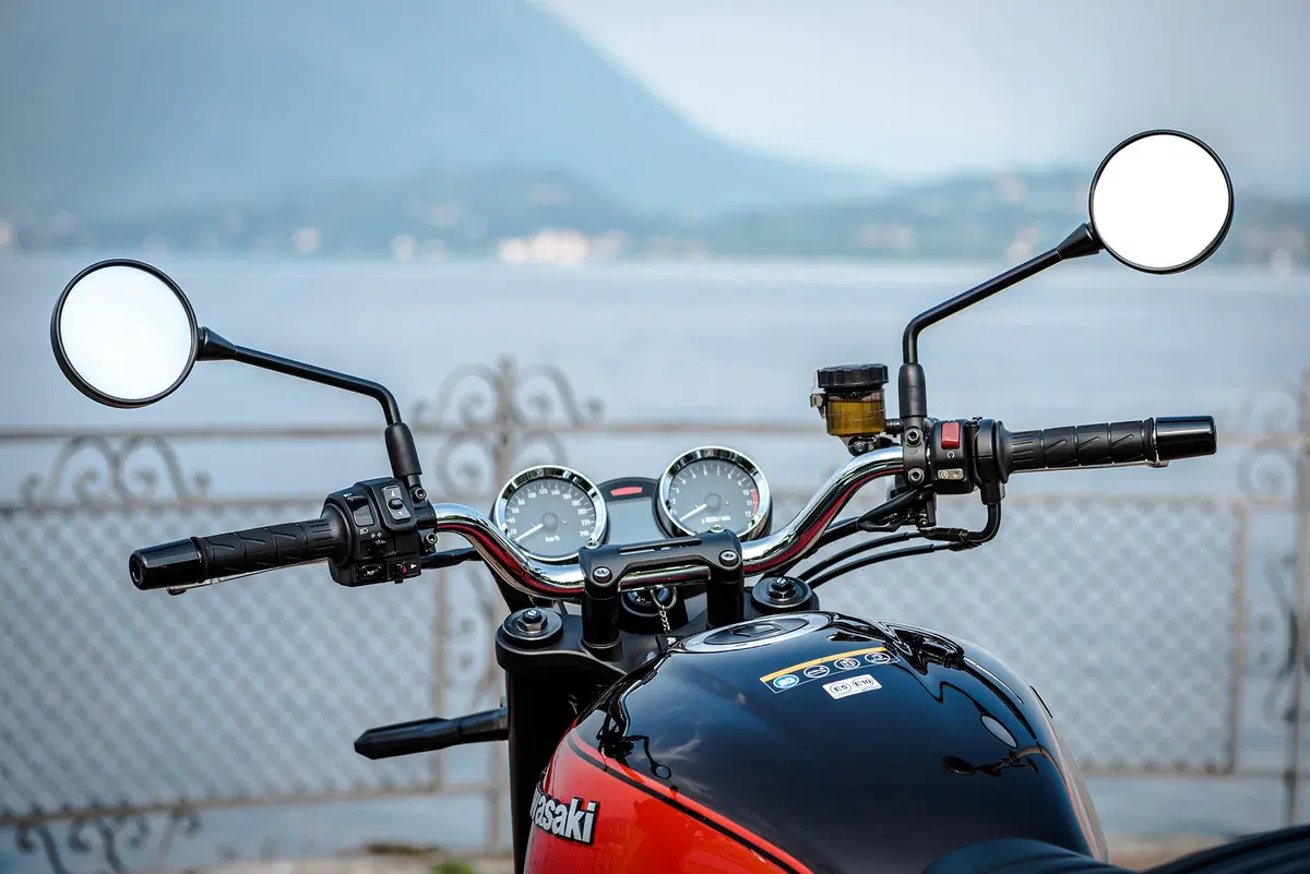 Kawasaki Z 900RS e Z 900RS CAFE: sfida in famiglia (19)