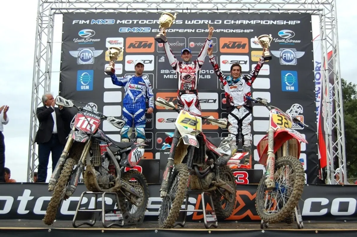 MX3. Alex Salvini vince in Grecia con l'Husqvarna e guida il Mondiale