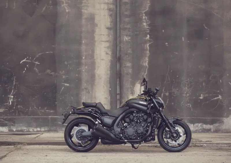 Yamaha VMAX VMAX 60th Anniversary (2008 - 16) (5)