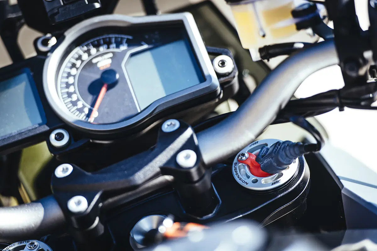 KTM SuperDuke 1290 GT (29)