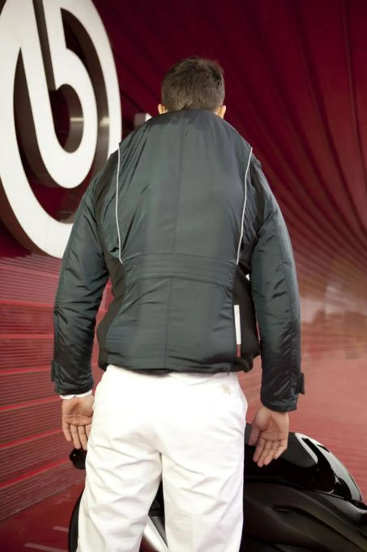Brembo presenta Life Jacket, la prima collezione di giacche con airbag (4)