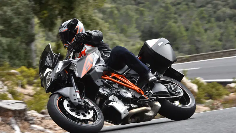 KTM SuperDuke 1290 GT