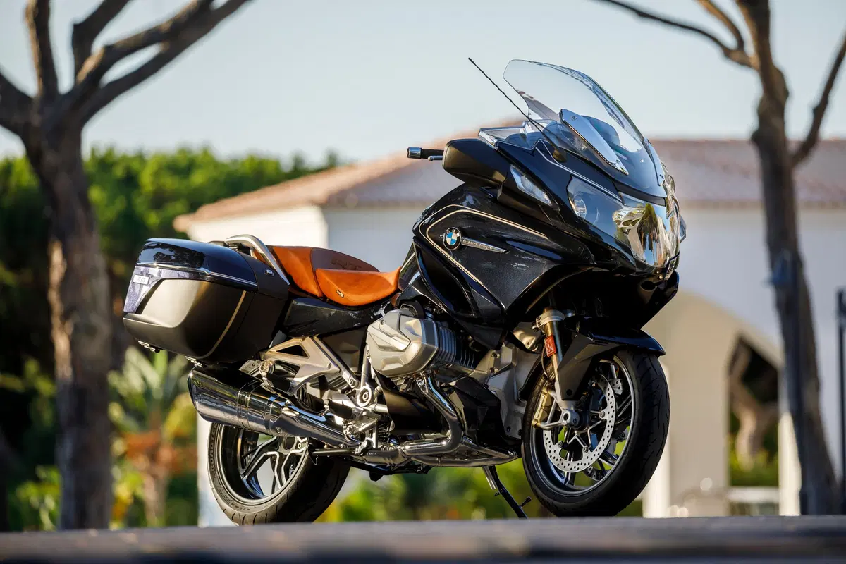 BMW R1250 RT 2019: foto e caratteristiche (2)