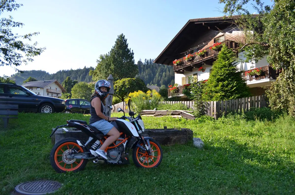 Donne in moto: le vostre foto! (11)