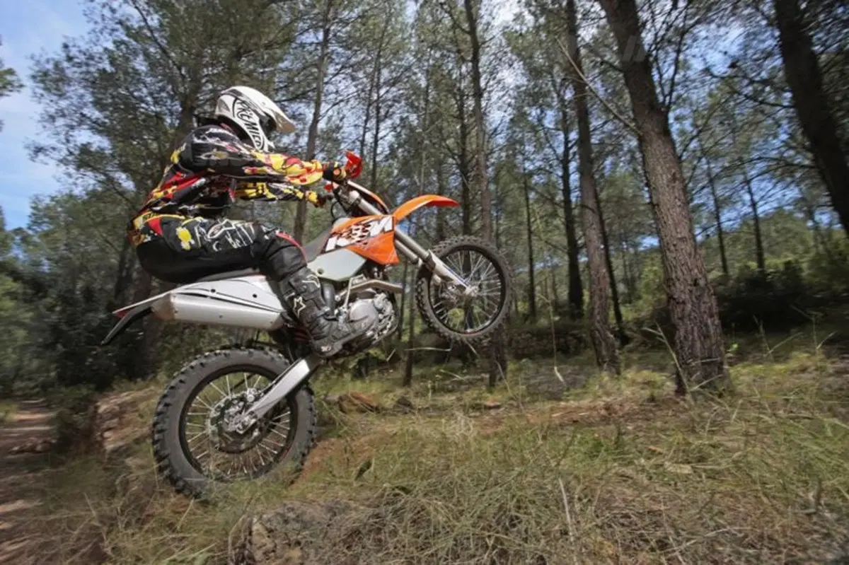 KTM Enduro e Cross m.y. 2011  (10)