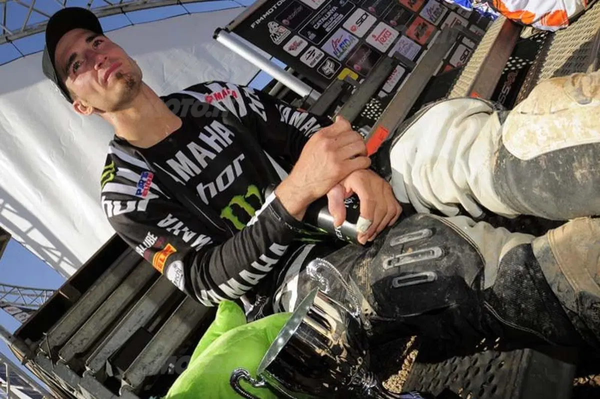 Philippaerts spiega la pista di St Jean d'Angely (8)