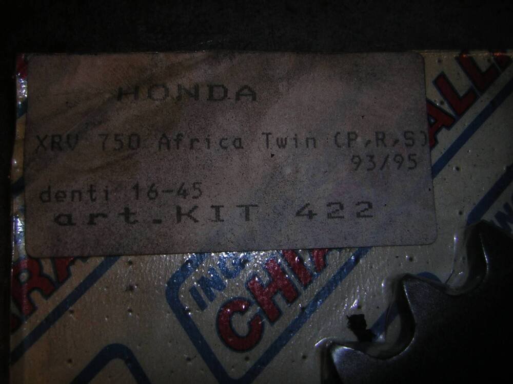 kit pignone corona HONDA AFRICA TWIN 93/95 - 16/45 Chiaravalli (2)