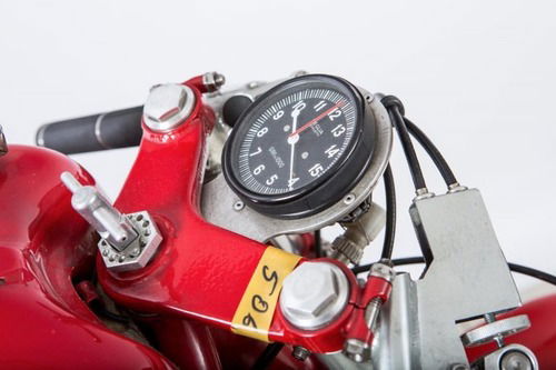 MV Agusta, all’asta la leggendaria 3 cilindri che corse nel 1973 (9)