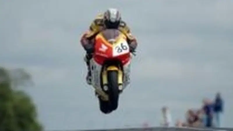Ian Hutchinson sfiora i 210 di media