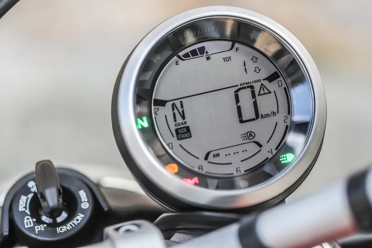 Ducati Scrambler Icon 2019. Più curata, comoda e sicura (4)