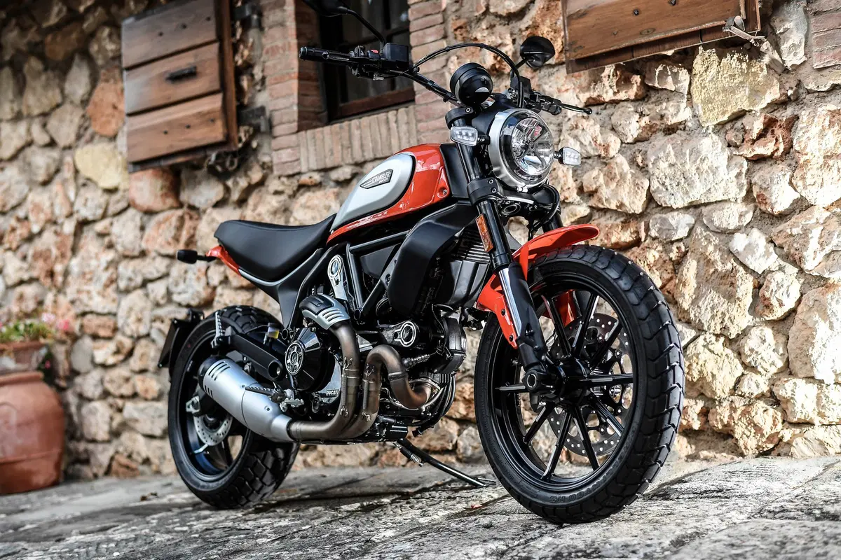 Ducati Scrambler Icon 2019. Più curata, comoda e sicura (4)