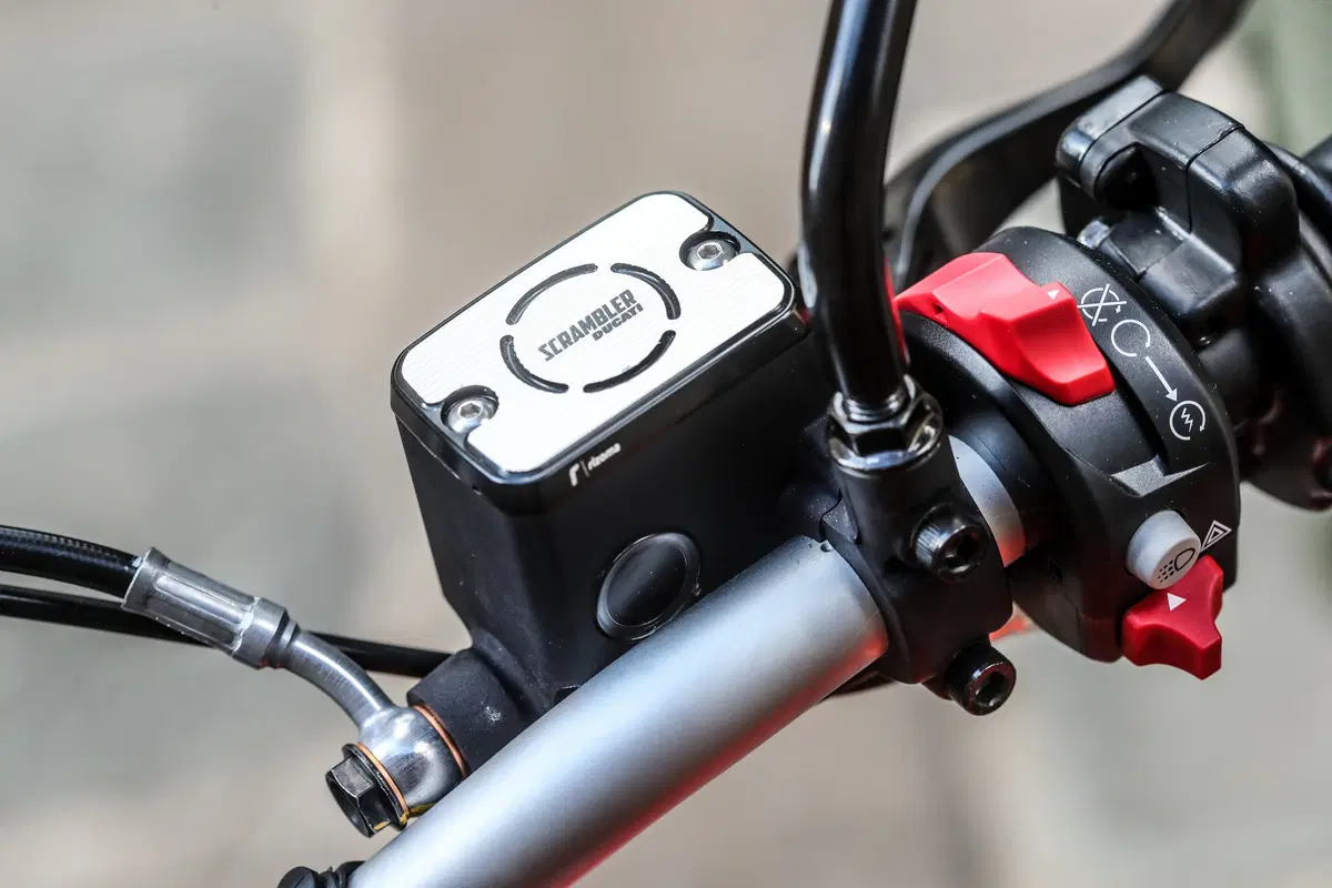Ducati Scrambler Icon 2019. Più curata, comoda e sicura (15)