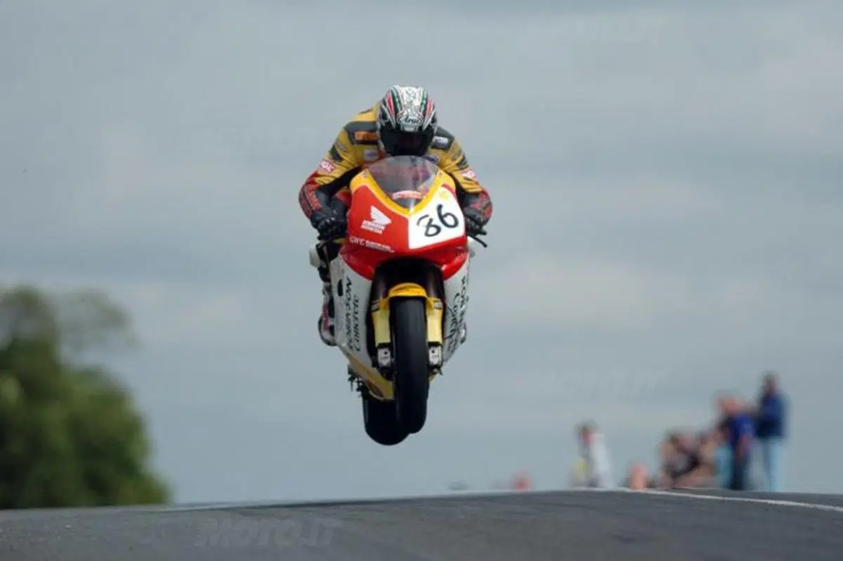 Ian Hutchinson sfiora i 210 di media (3)