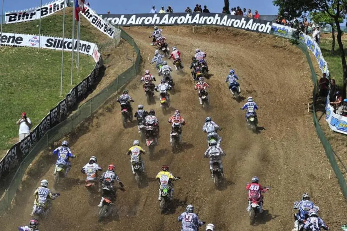 Cairoli e Paulin conquistano la pole di MX1 e MX2 (2)
