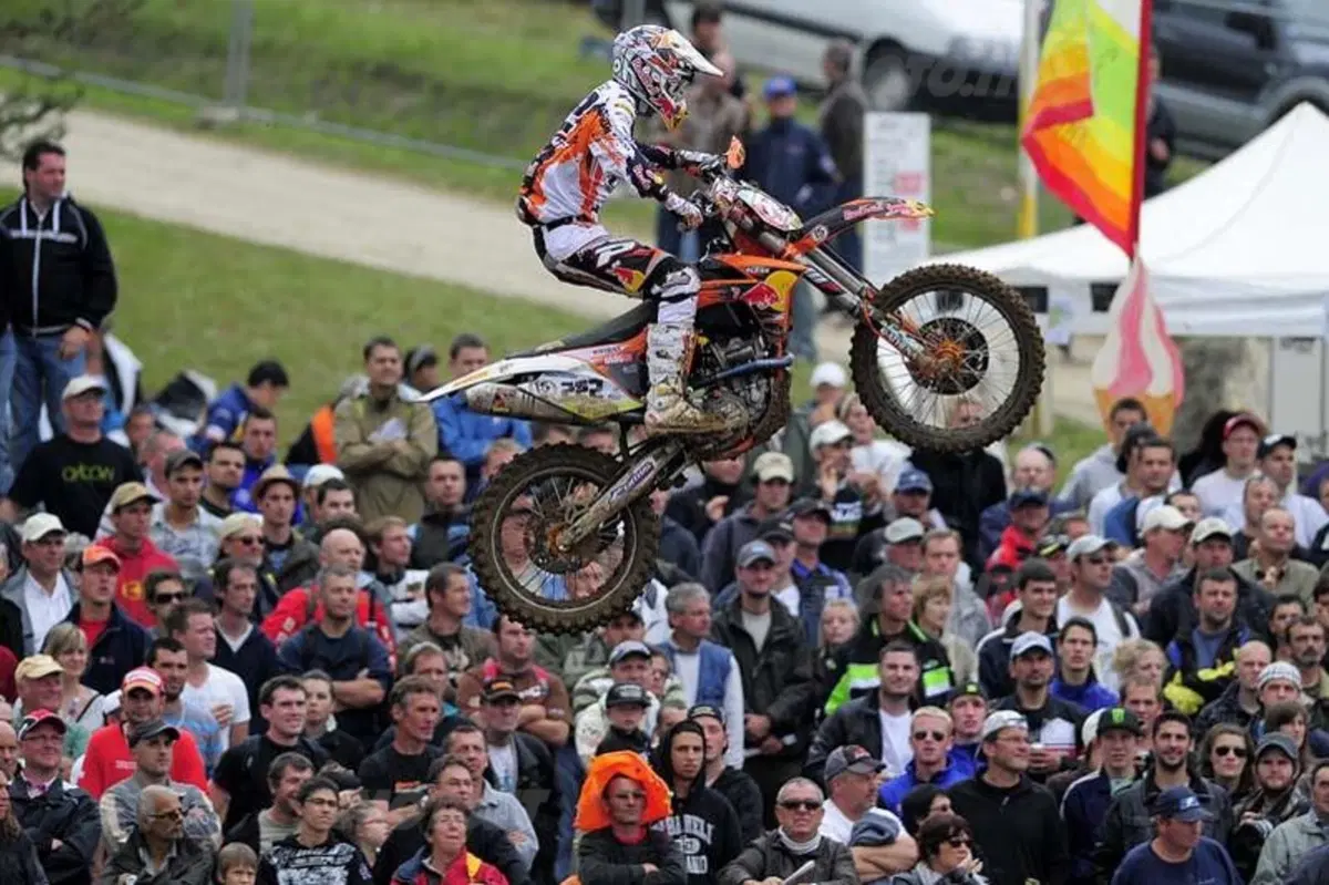 Fantastico Philippaerts a St. Jean d'Angely