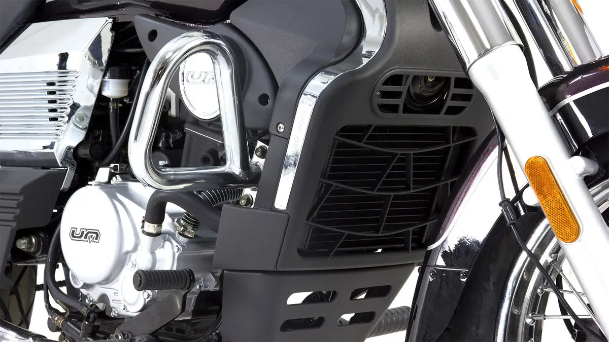 UM Motocrycles rinnova la Renegade Commando Classic (15)