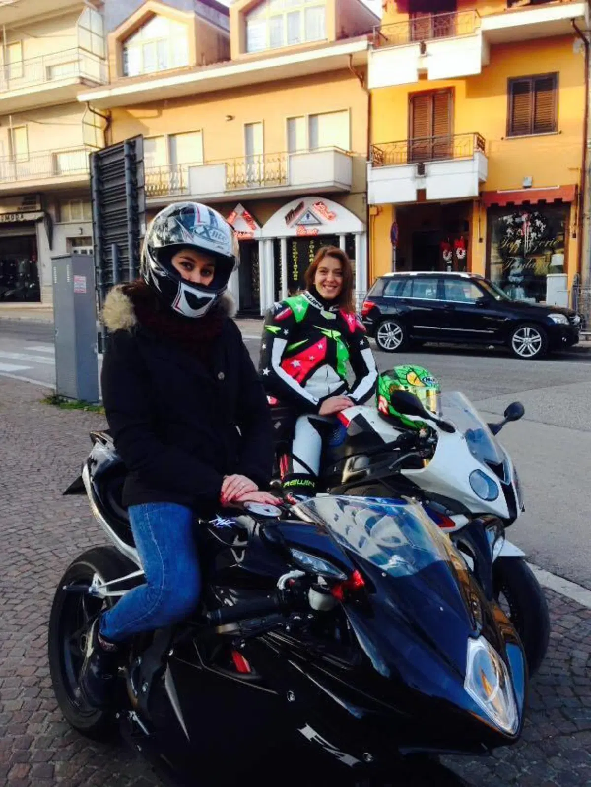 Donne in moto: le vostre foto! (19)