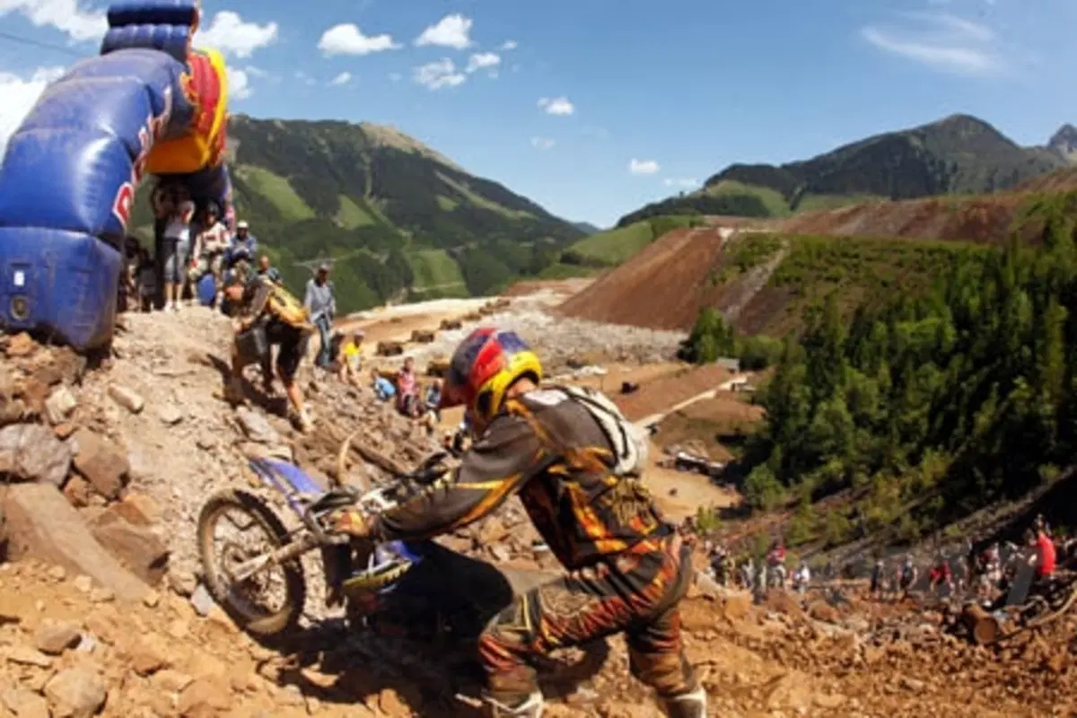 Erzbergrodeo XVI. Taddy Blazusiak vince il Red Bull Hare Scramble  (7)