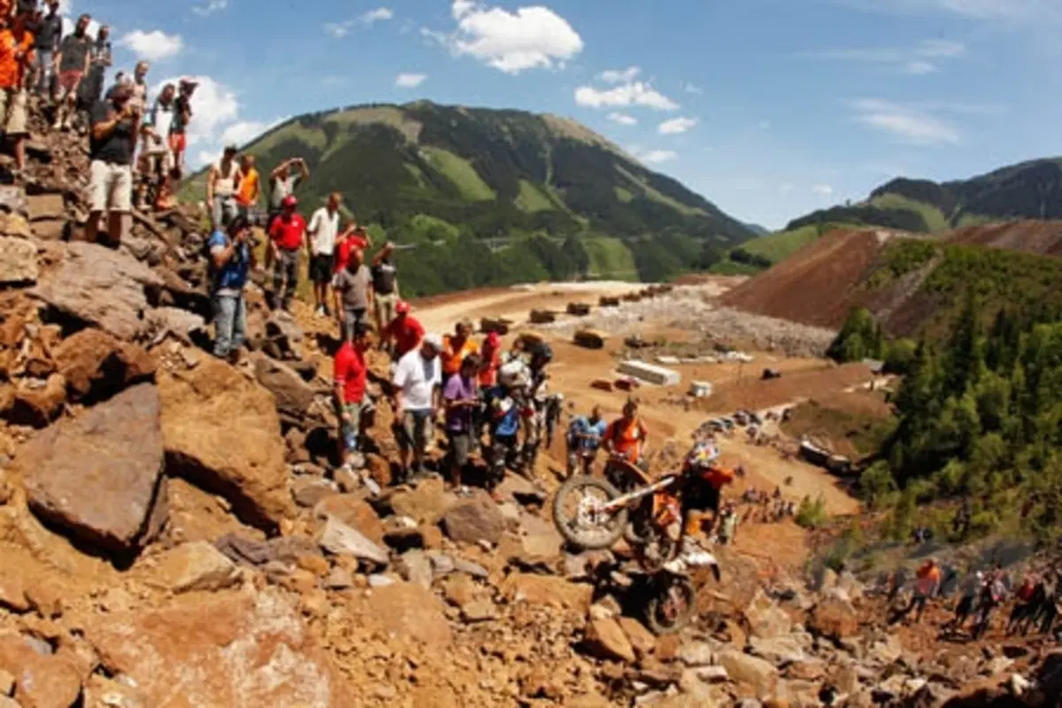 Erzbergrodeo XVI. Taddy Blazusiak vince il Red Bull Hare Scramble  (8)