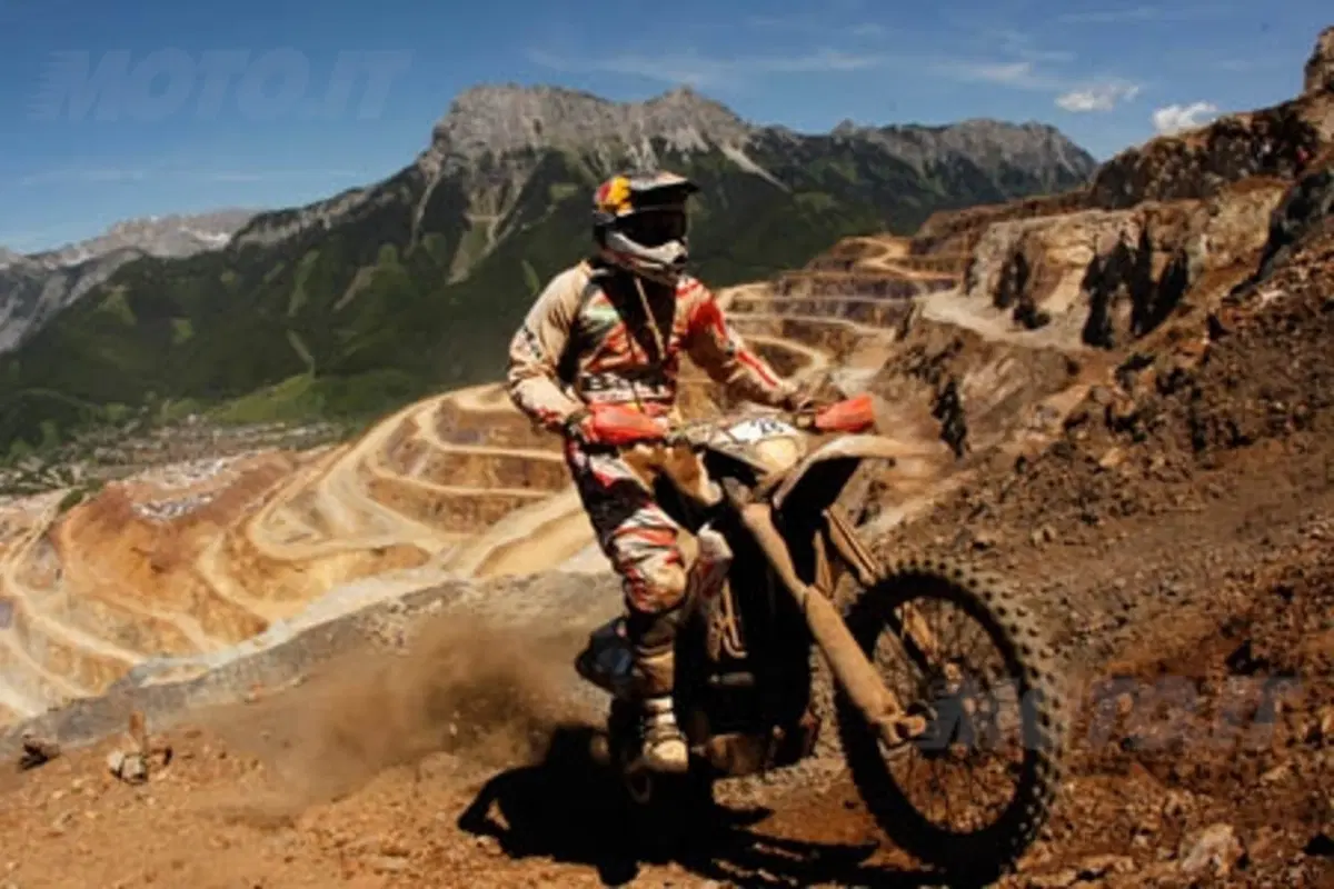 Erzbergrodeo XVI. Taddy Blazusiak vince il Red Bull Hare Scramble  (13)