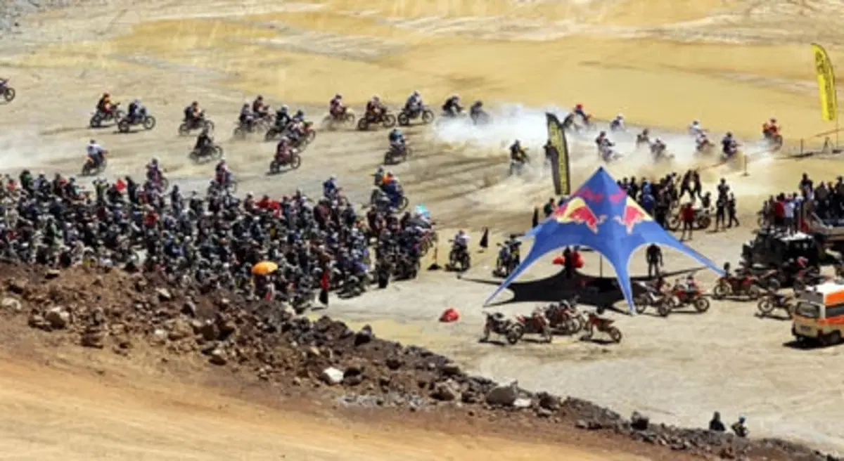 Erzbergrodeo XVI. Taddy Blazusiak vince il Red Bull Hare Scramble  (16)