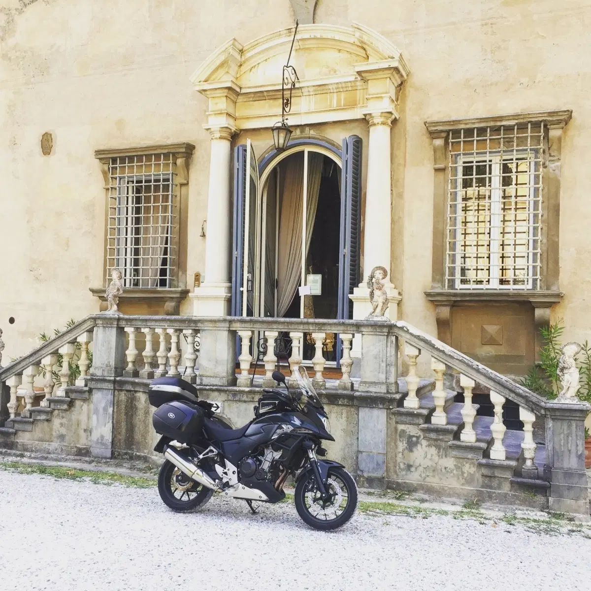 Dal Rosa al Blu: “diario di bordo di un giovane motociclista” (16)