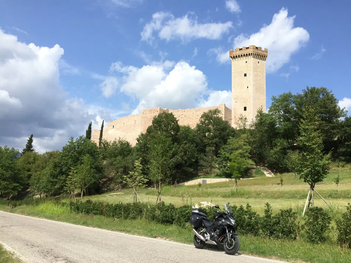 Dal Rosa al Blu: “diario di bordo di un giovane motociclista” (30)
