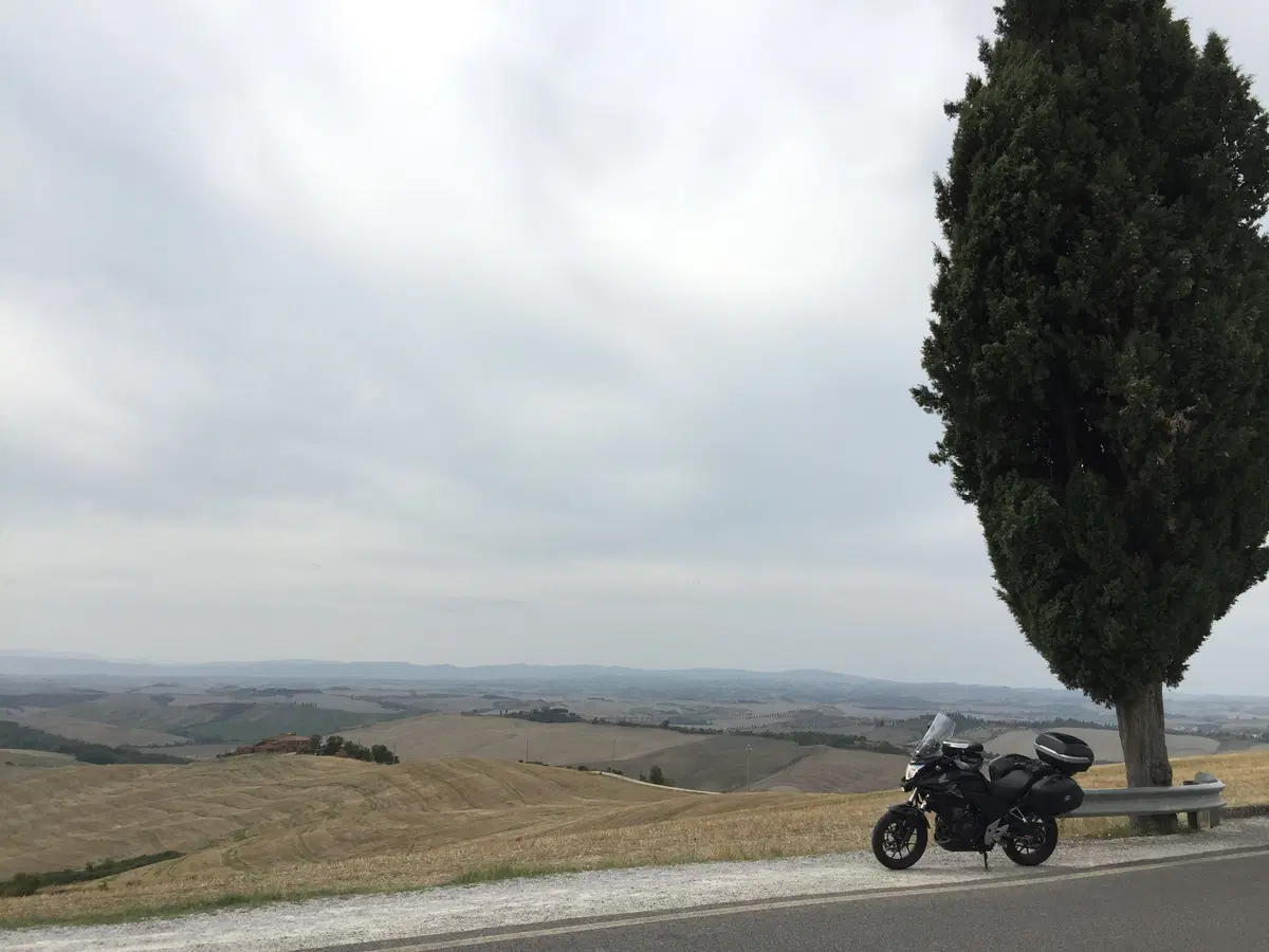 Dal Rosa al Blu: “diario di bordo di un giovane motociclista” (33)