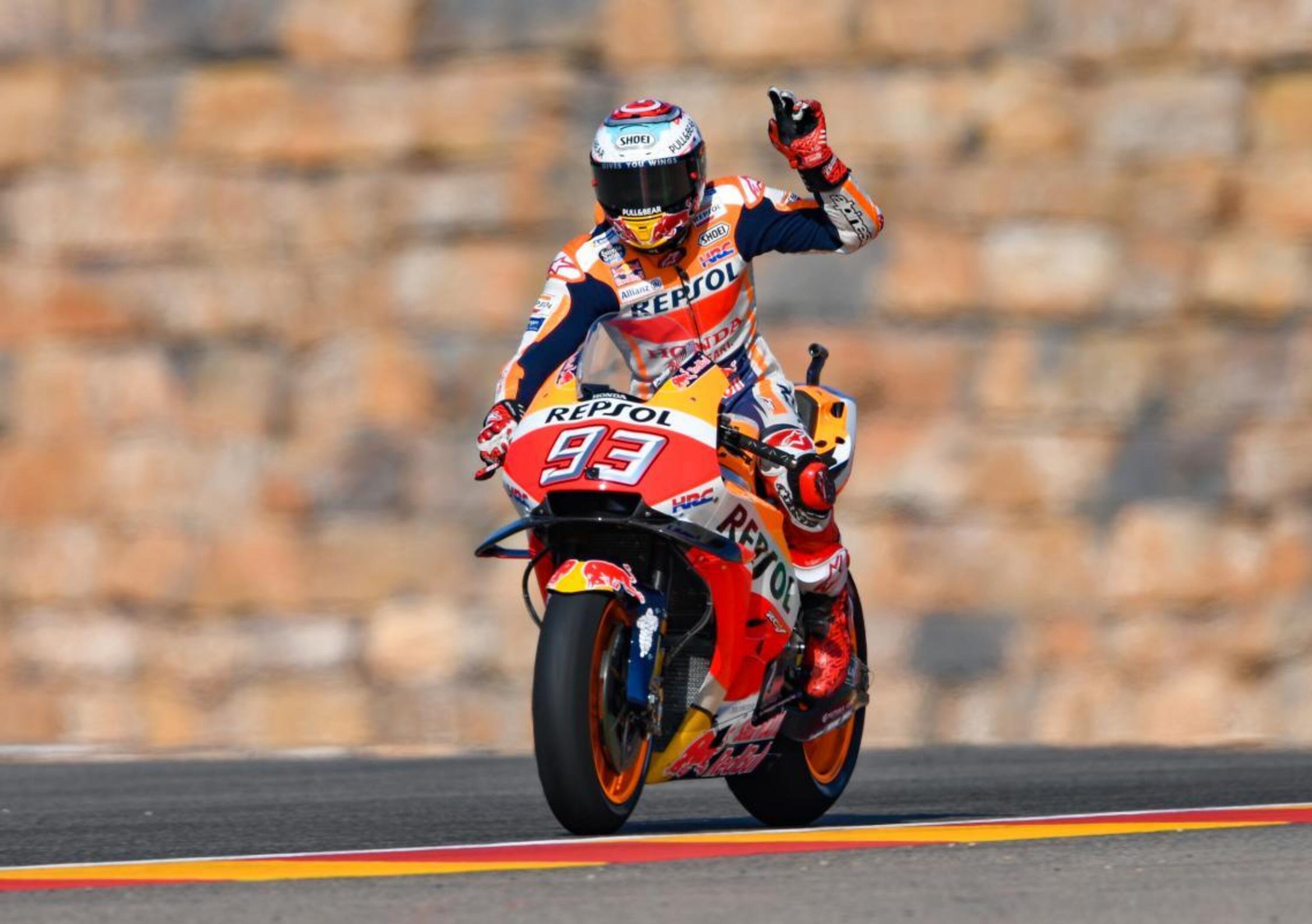 MotoGP. Marquez domina nelle FP2 di Aragon