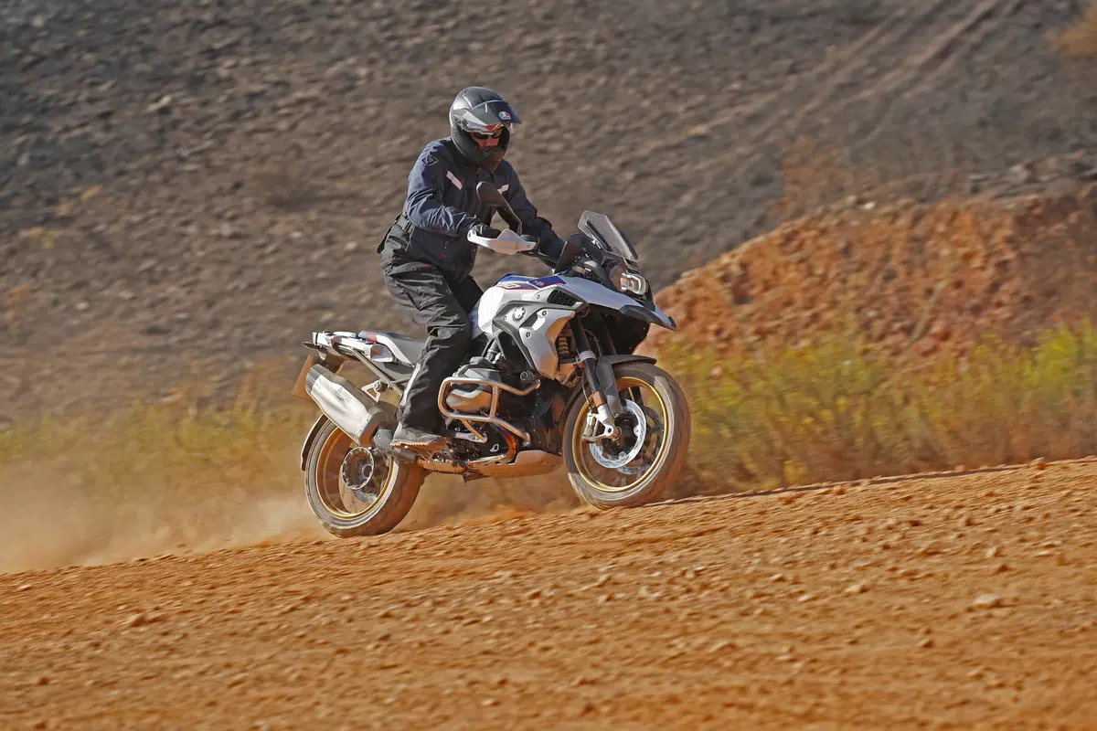BMW R 1250 GS HP: la prova su strada e in fuoristrada (2)
