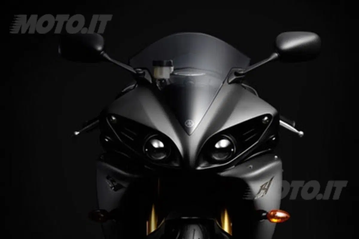 Doppia frizione sulla Yamaha R1? (2)
