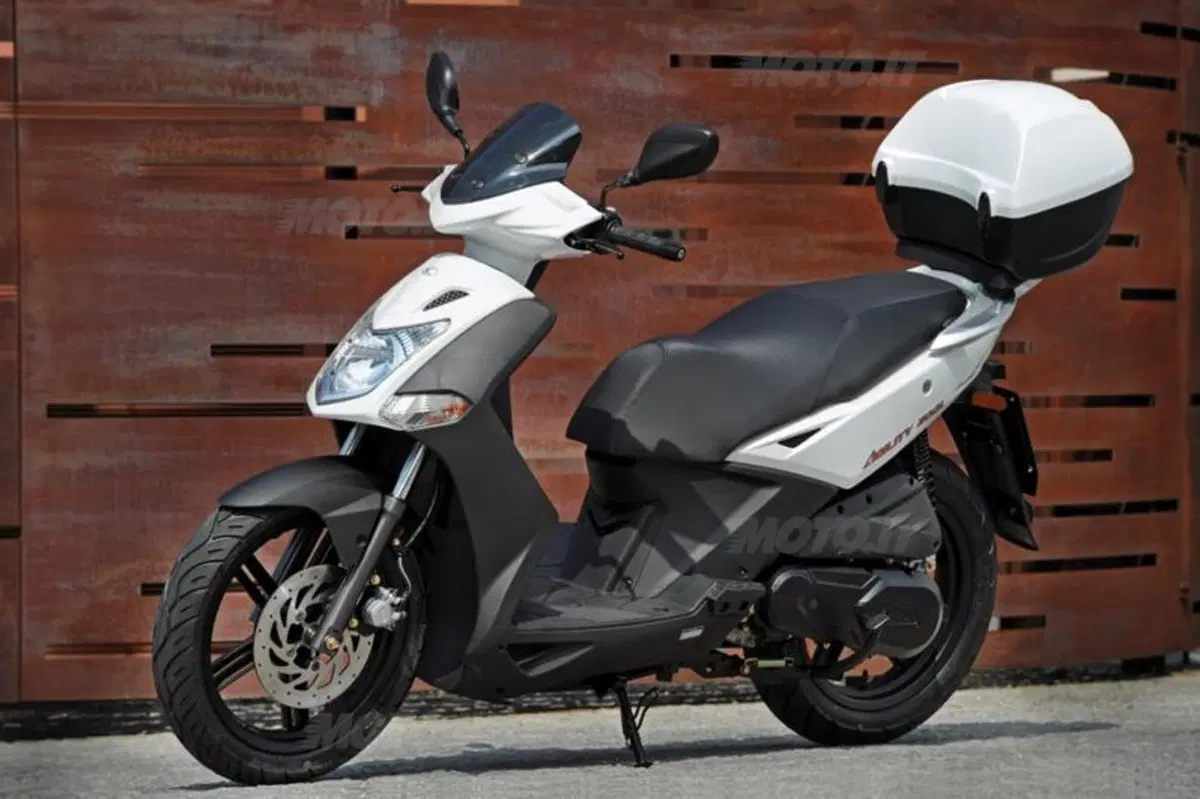 Kymco Agility R16 200i e Agility R16 50 2T  (2)