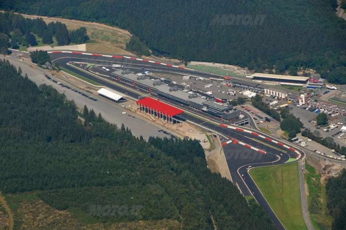 Moto Guzzi d’epoca sul circuito di Spa (3)
