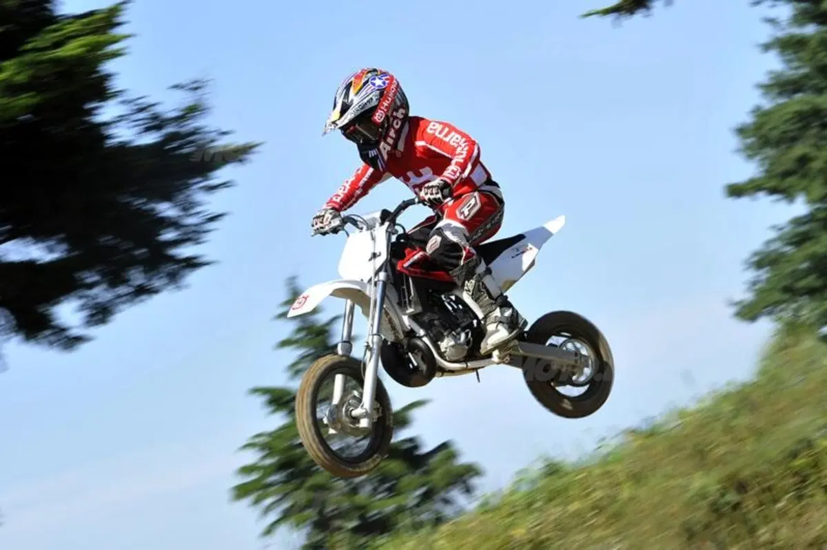 Ecco le nuove Husqvarna minicross CR 50 e minimotard SM 50